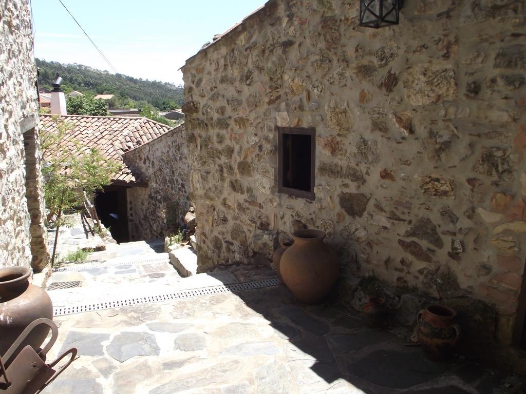 Casa Do Ze Sapateiro Hotel Ferraria de São João Екстериор снимка