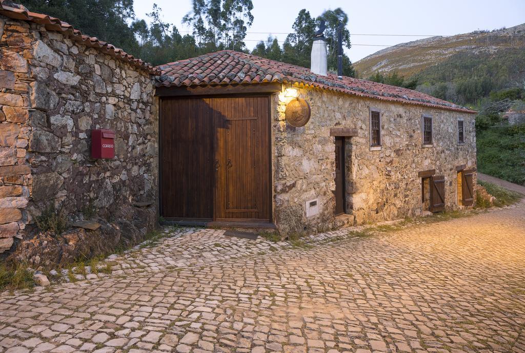 Casa Do Ze Sapateiro Hotel Ferraria de São João Екстериор снимка